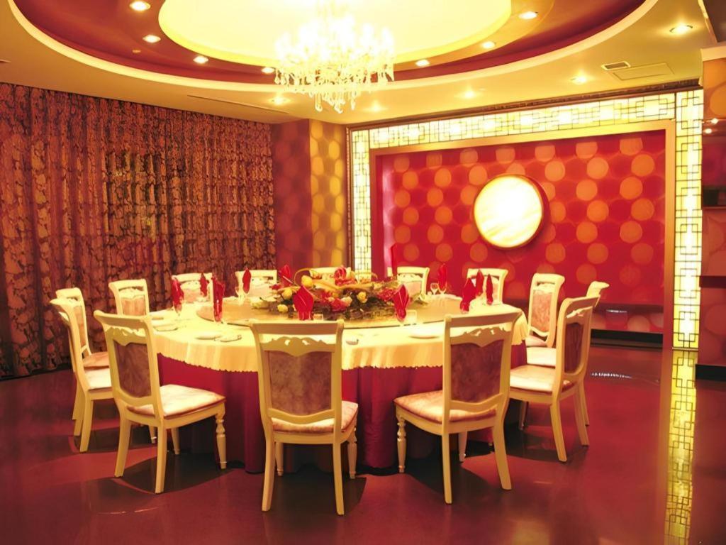 Jinan Yuquan Simpson Hotel Kültér fotó
