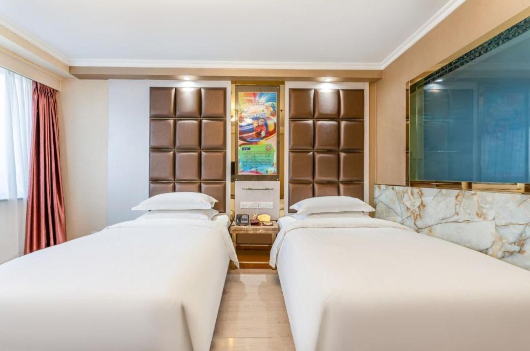 Jinan Yuquan Simpson Hotel Kültér fotó