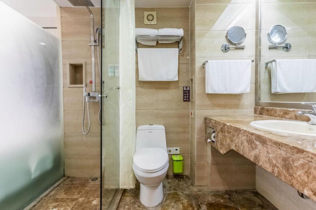 Jinan Yuquan Simpson Hotel Kültér fotó