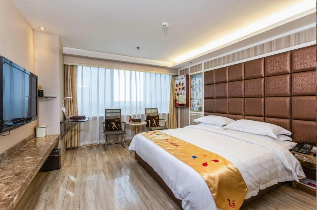 Jinan Yuquan Simpson Hotel Kültér fotó